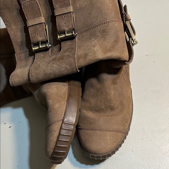 Brown Buckle Mid-Calf Suede Boots - Picture 6 of 6